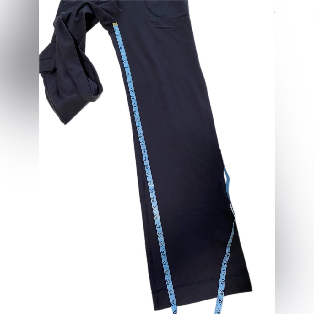 Lululemon Still Pant Inkwell (navy) 4 tall - Picture 8 of 10